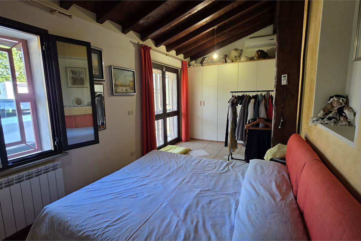 Villa singola a CASTANA 