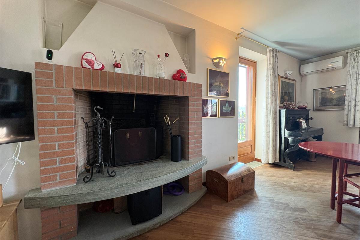 Villa singola a CASTANA 