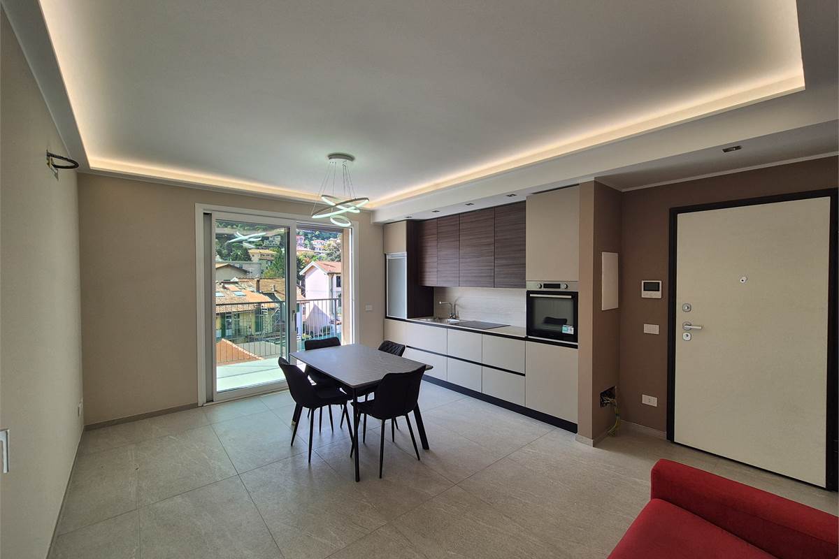 Signorile trilocale arredato di nuova costruzione