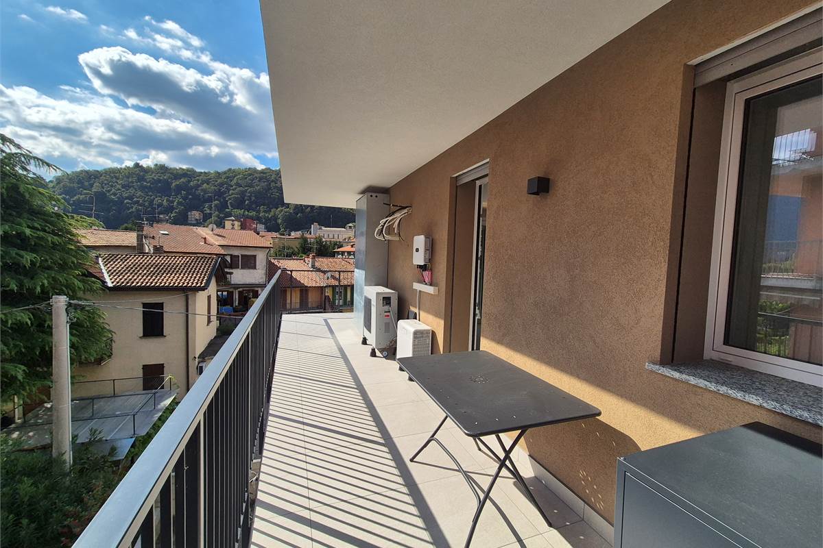 Signorile trilocale arredato di nuova costruzione