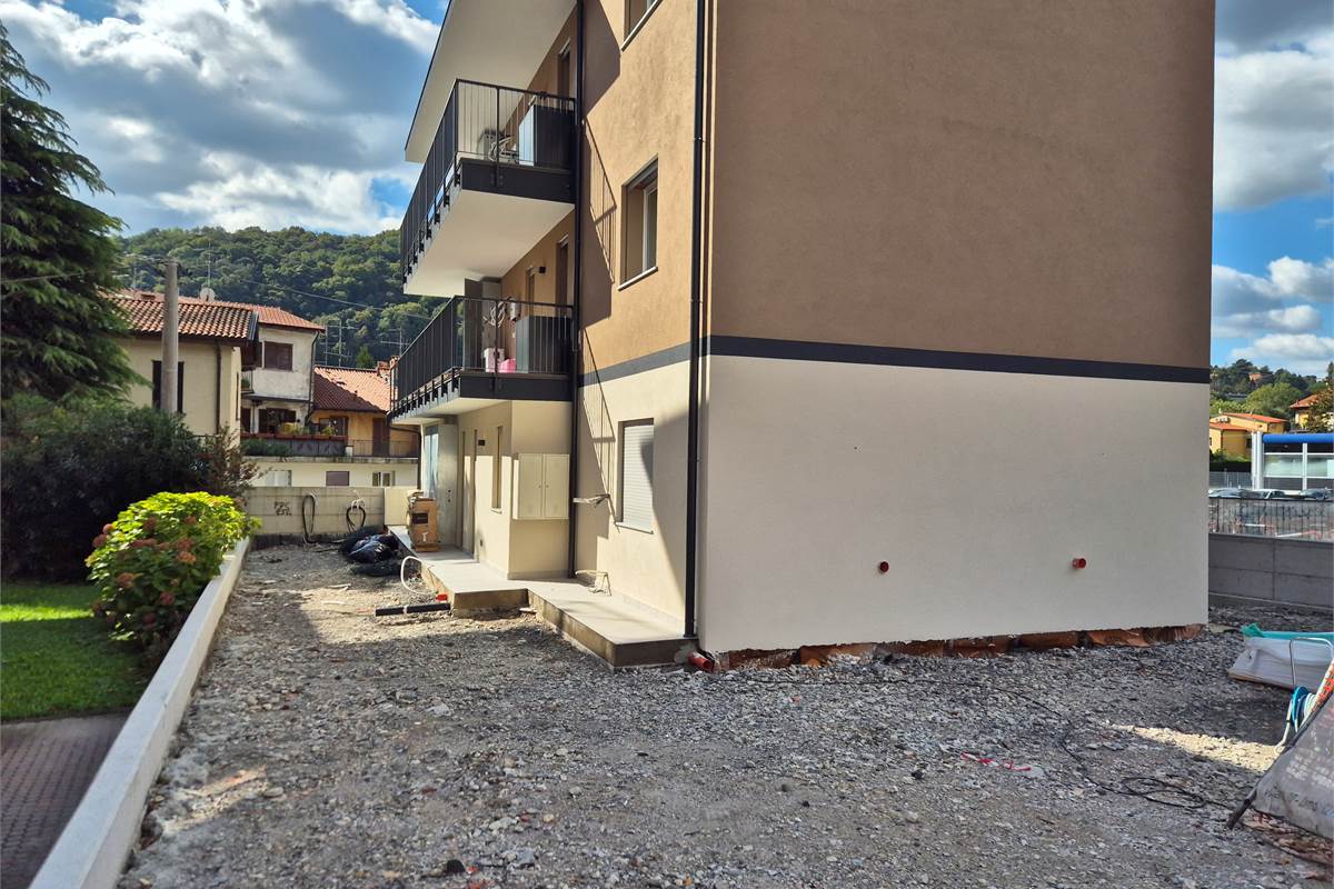 Signorile trilocale arredato di nuova costruzione