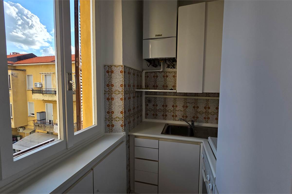 BILOCALE CON BOX E TERRAZZO NEL CUORE DI ROVELLASCA