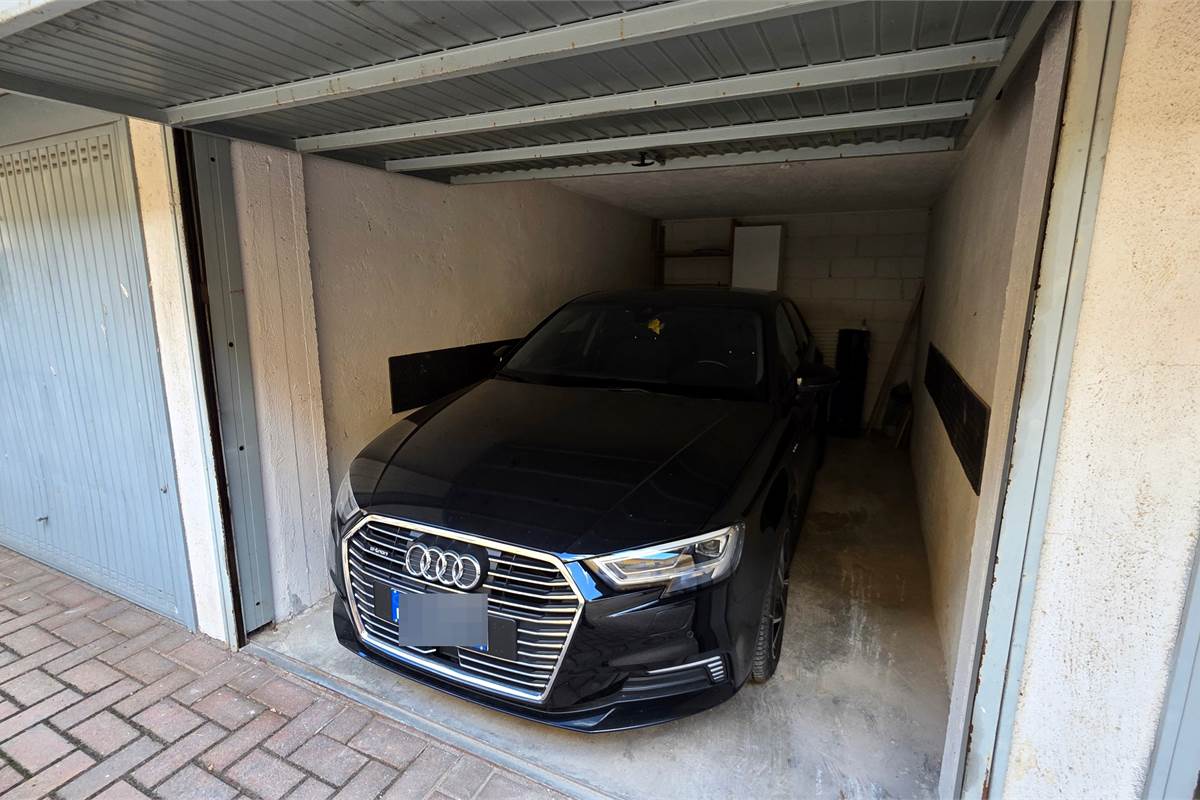 BILOCALE CON BOX E TERRAZZO NEL CUORE DI ROVELLASCA