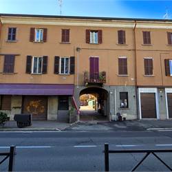 BILOCALE CON BOX E TERRAZZO NEL CUORE DI ROVELLASCA