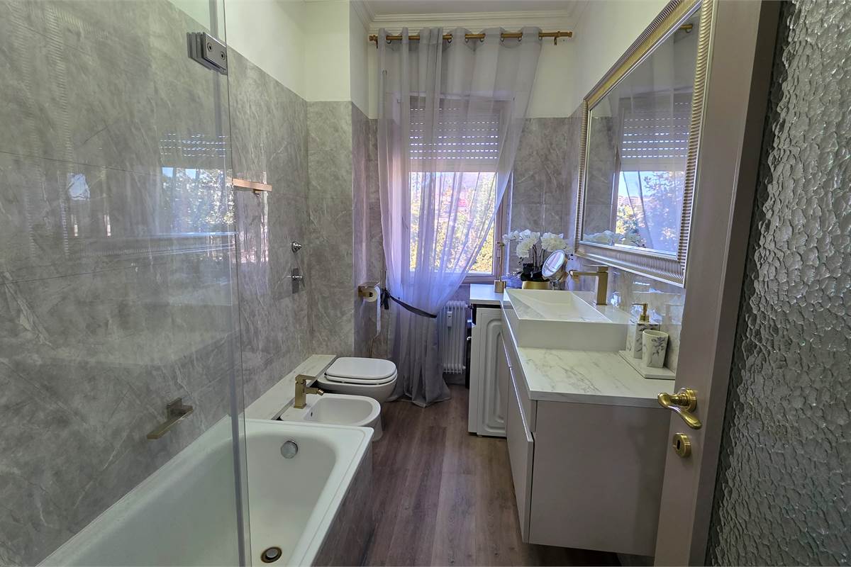 Bilocale in affitto a Como Ponte Chiasso