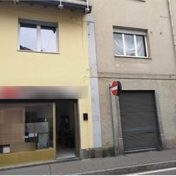 Locale commerciale in vendita a Rovellasca