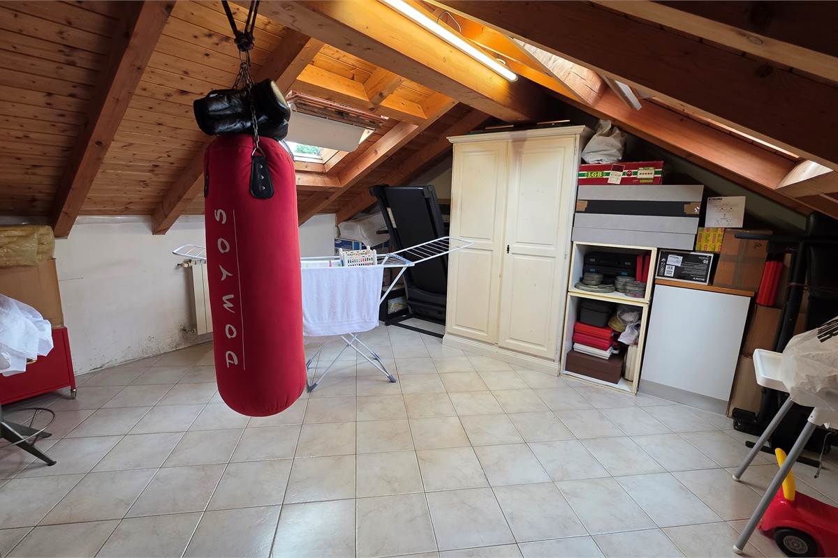 Casa indipendente a Marnate