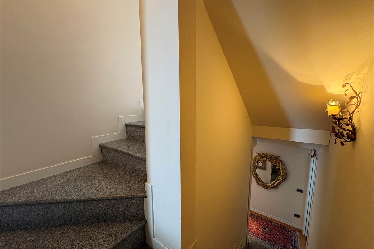 Casa indipendente a Marnate