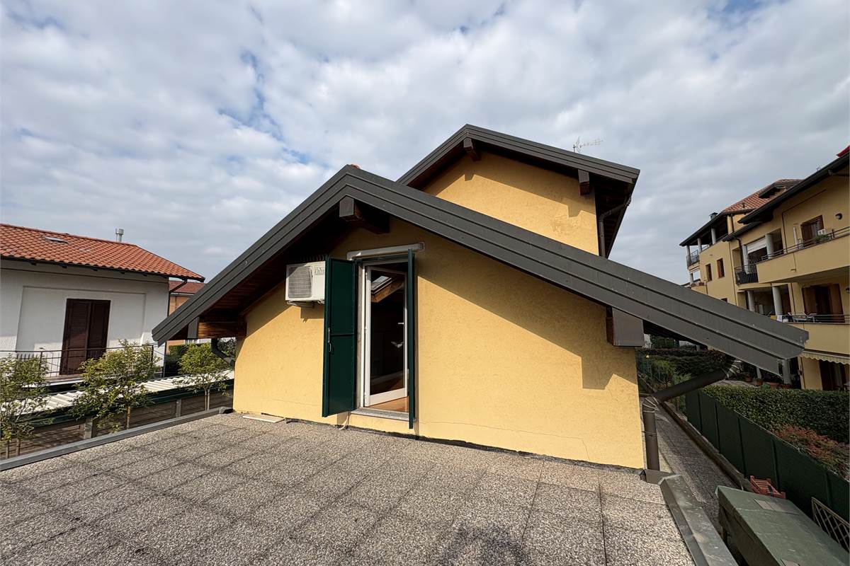 Casa indipendente a Marnate