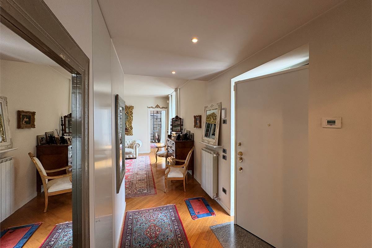 Casa indipendente a Marnate