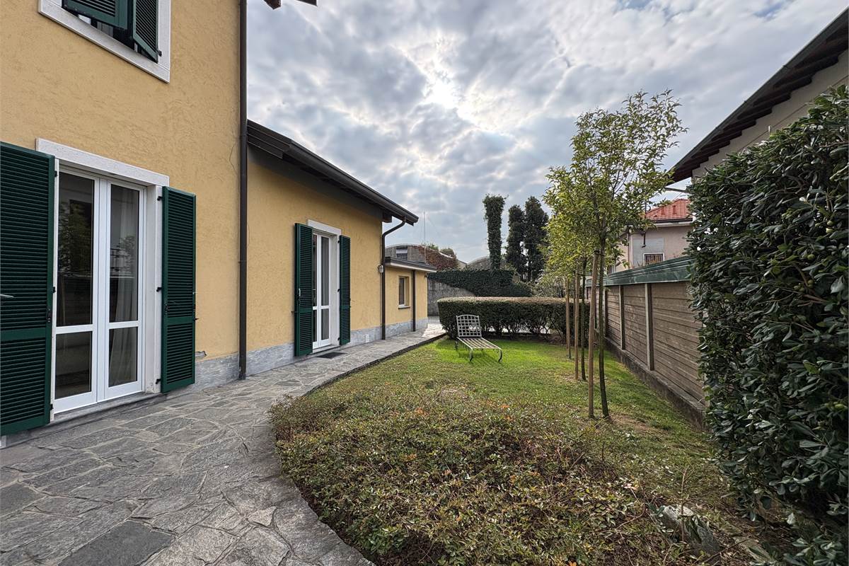 Casa indipendente a Marnate