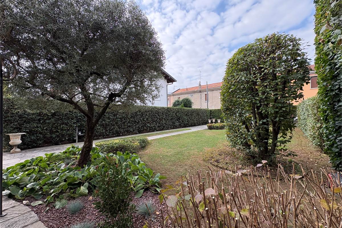 Casa indipendente a Marnate