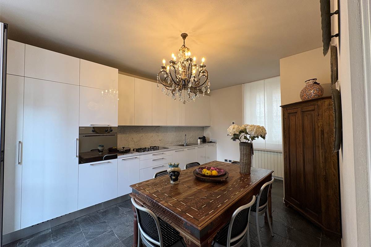 Casa indipendente a Marnate