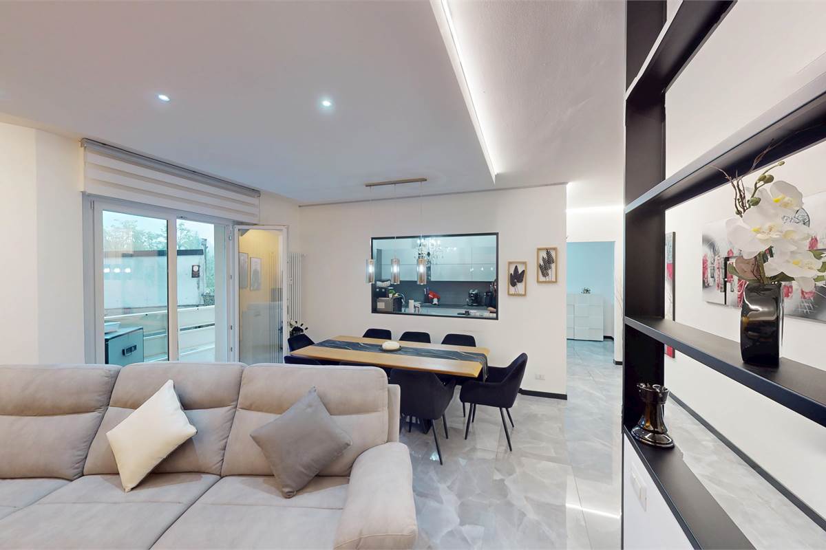 Trilocale a Cadorago con autorimessa e sottotetto