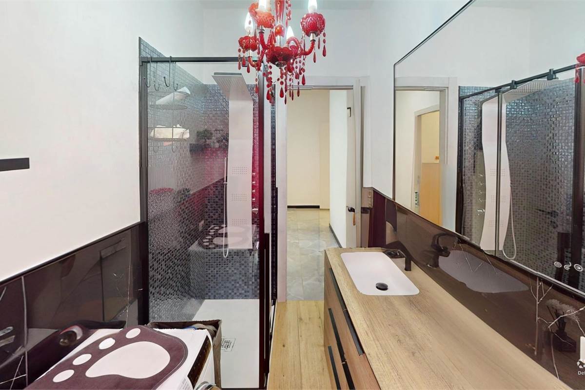 Trilocale a Cadorago con autorimessa e sottotetto