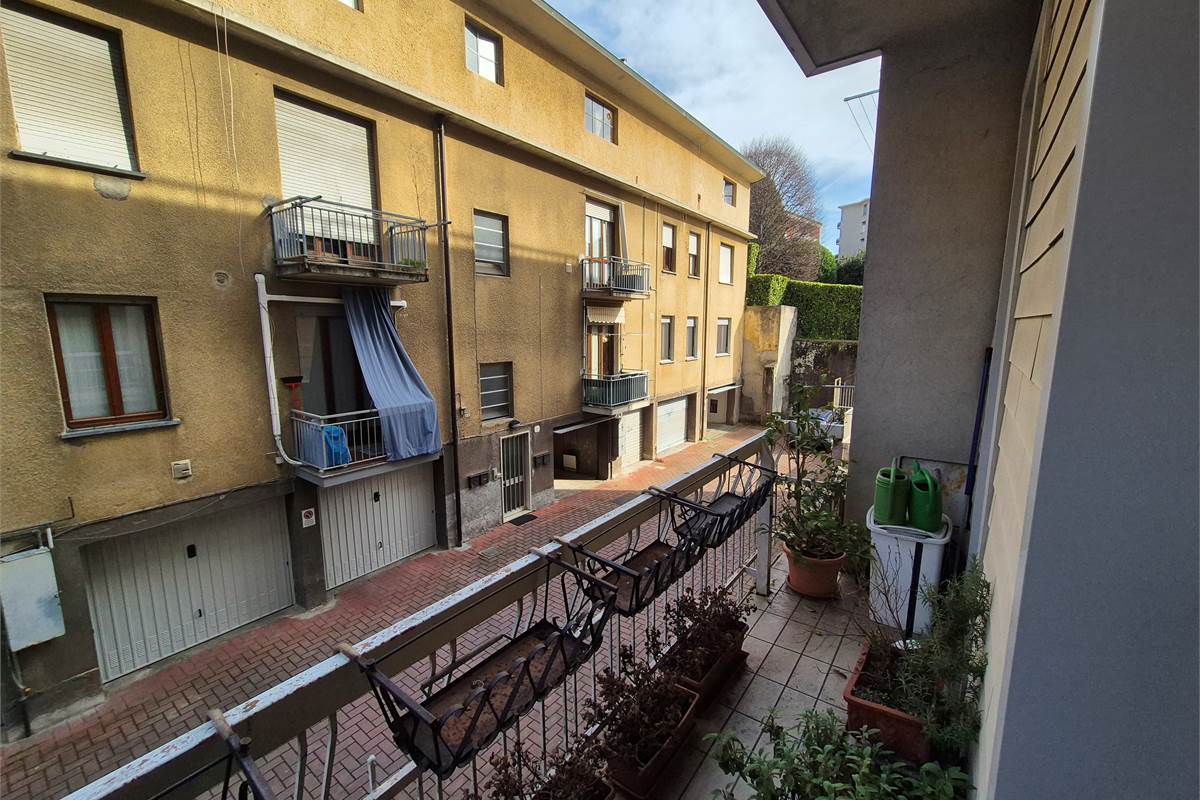 Appartamento Trilocale in Vendita a Cantù