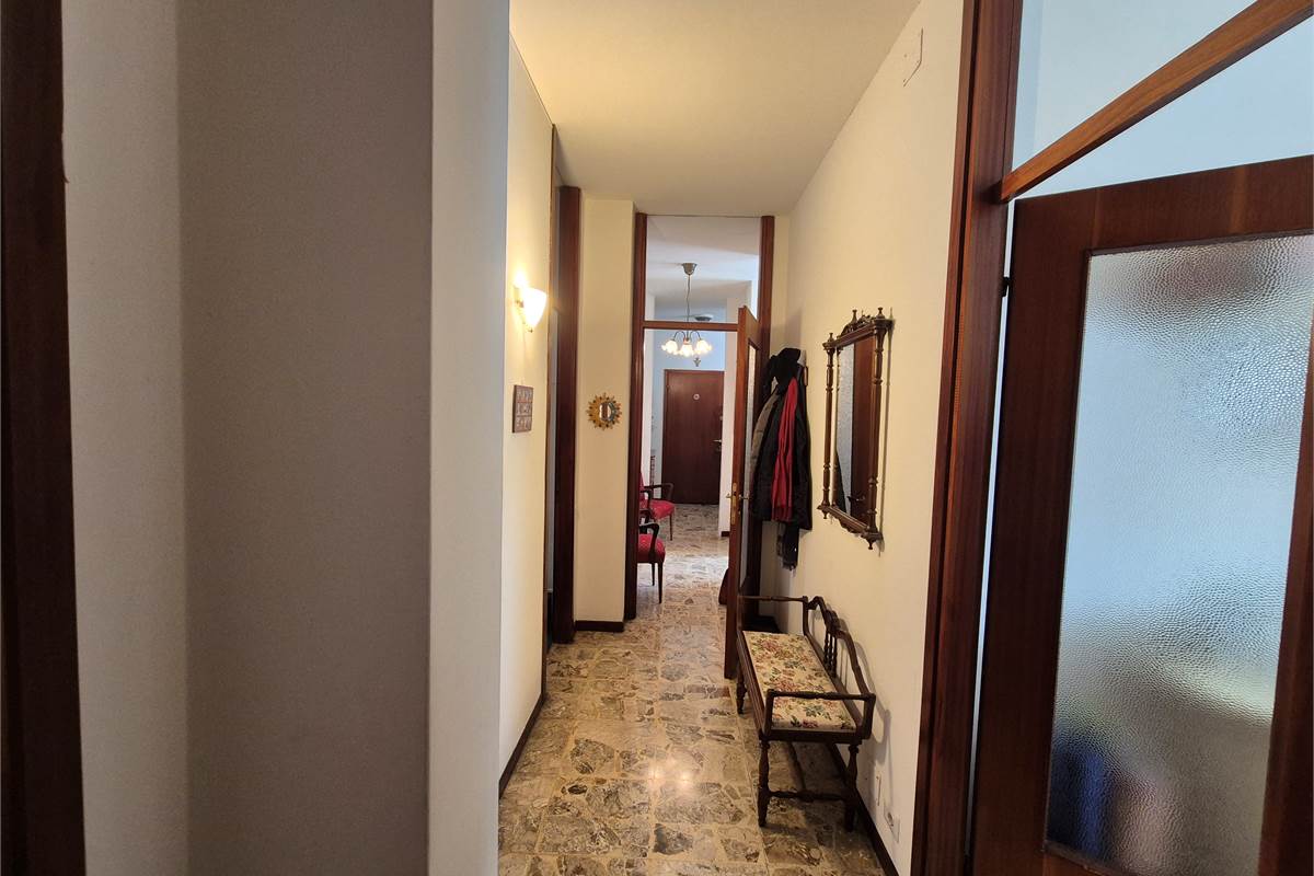 Appartamento Trilocale in Vendita a Cantù