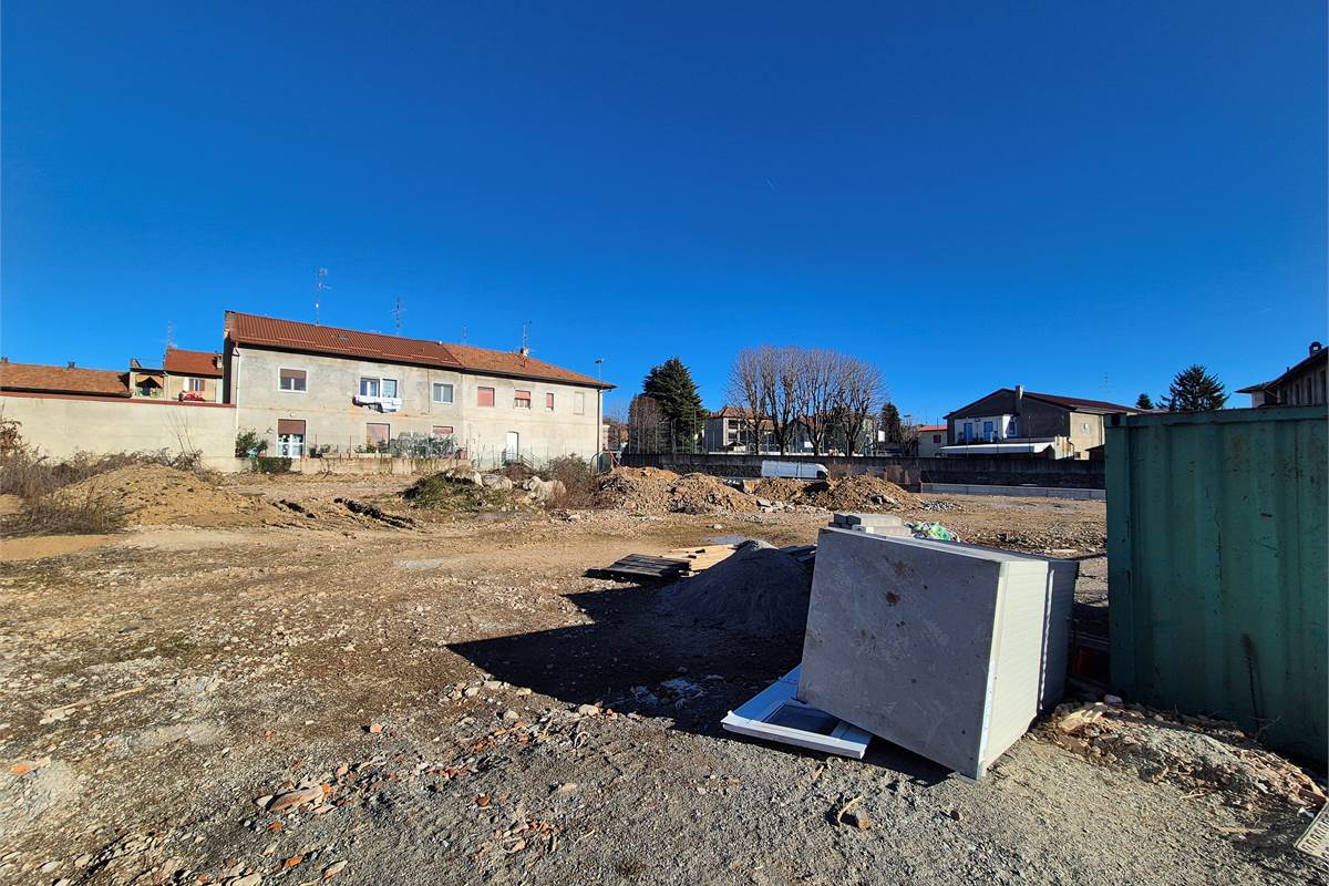 Terreno edificabile in vendita nei pressi di Lomazzo (CO)