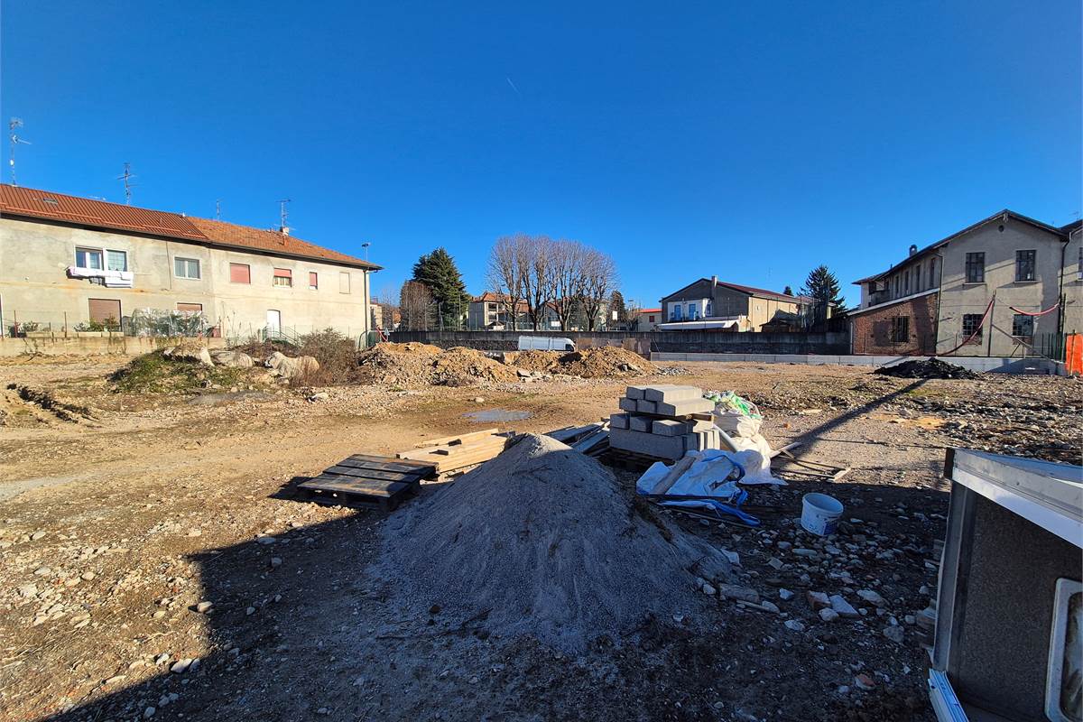 Terreno edificabile in vendita nei pressi di Lomazzo (CO)