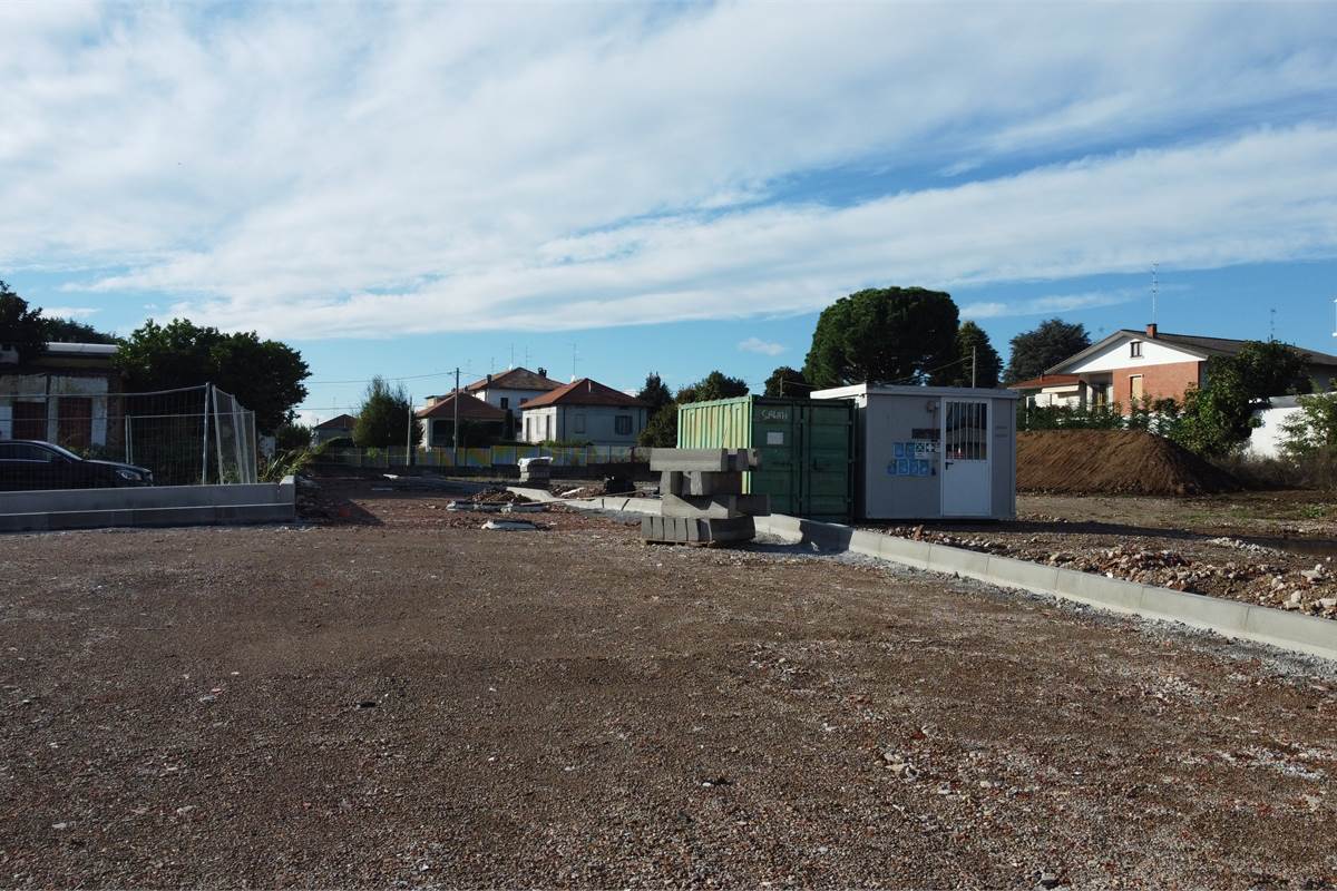 Terreno edificabile in vendita nei pressi di Lomazzo (CO)