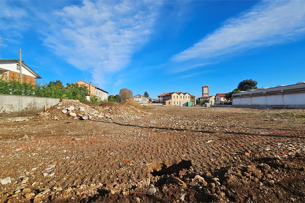 Terreno edificabile in vendita nei pressi di Lomazzo (CO)
