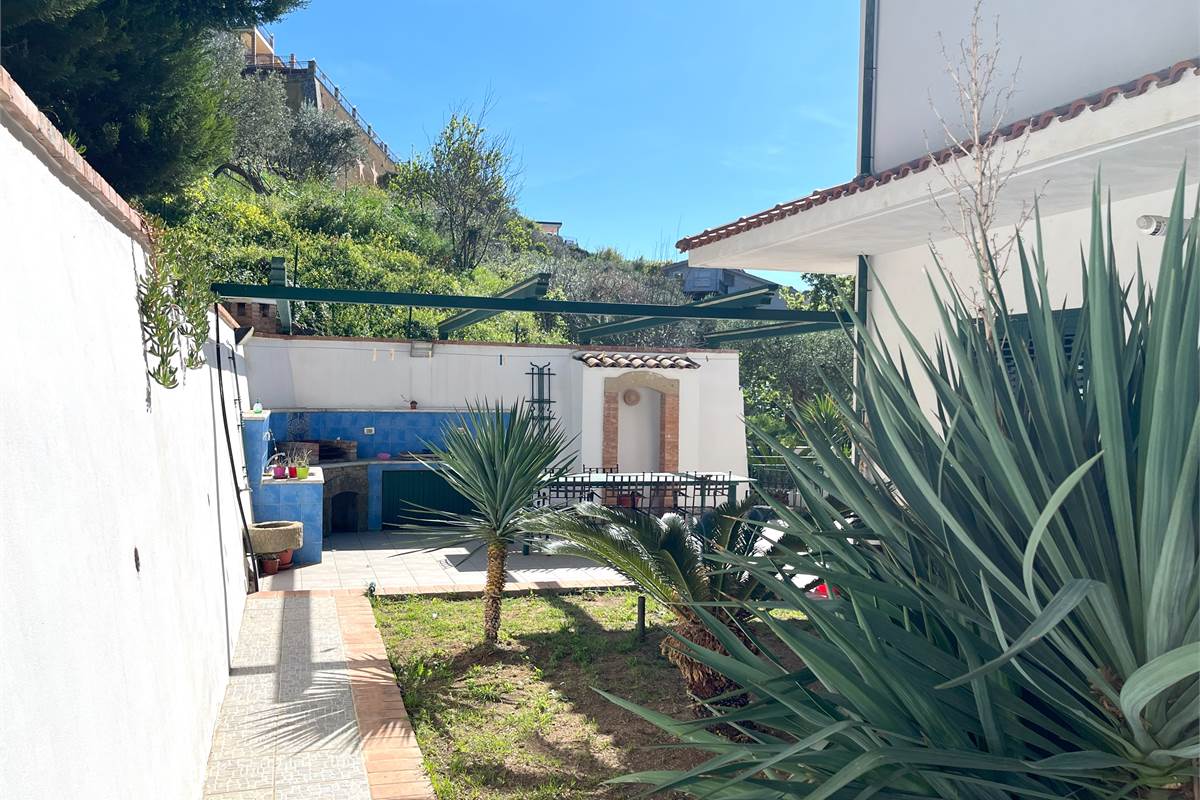 Villa indipendente con vista arcipelago eoliano