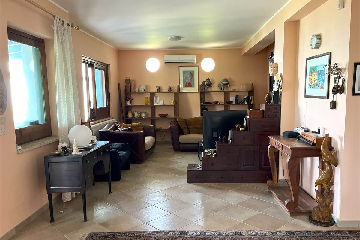 Villa indipendente con vista arcipelago eoliano