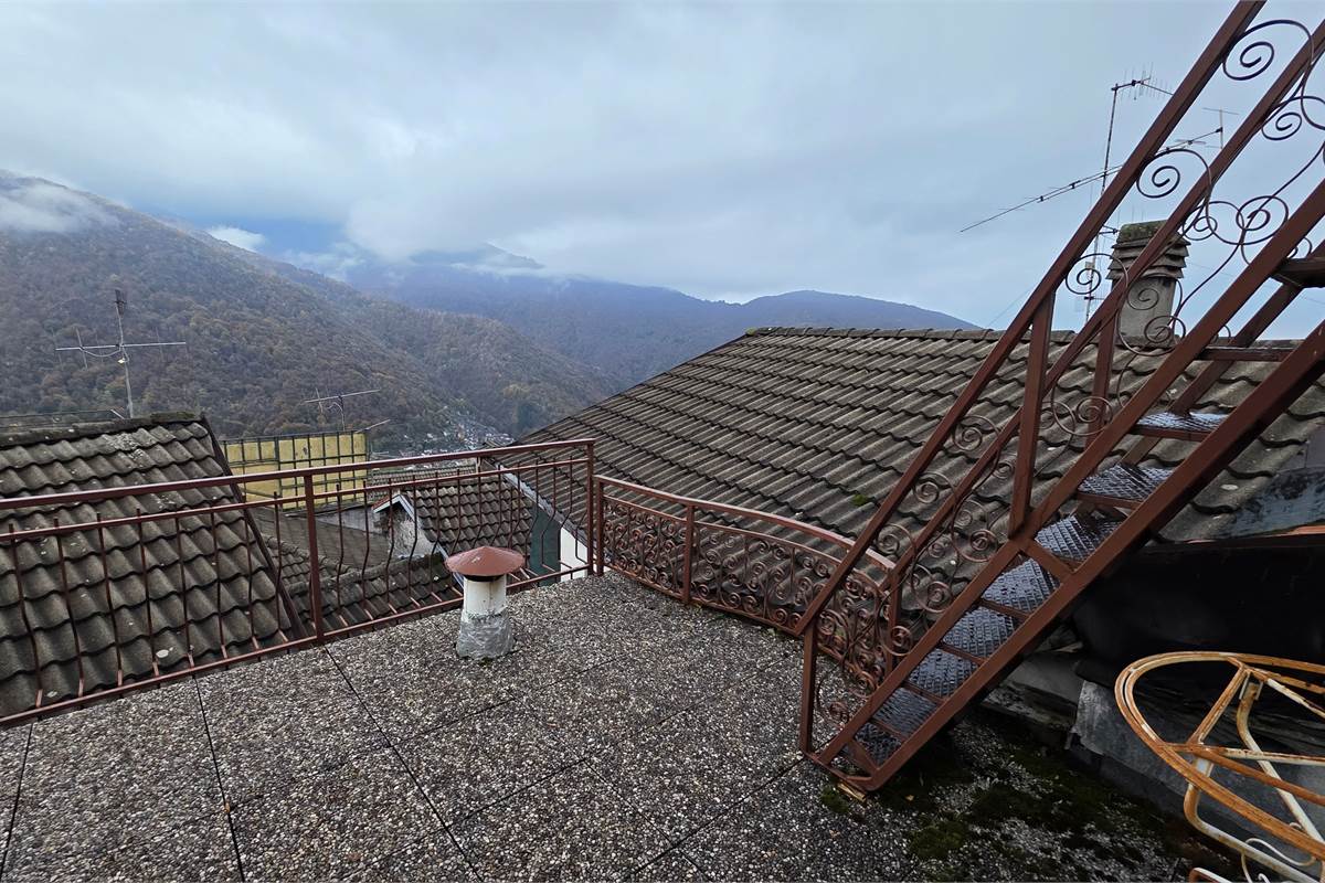 Porzione di casa ad Armio 