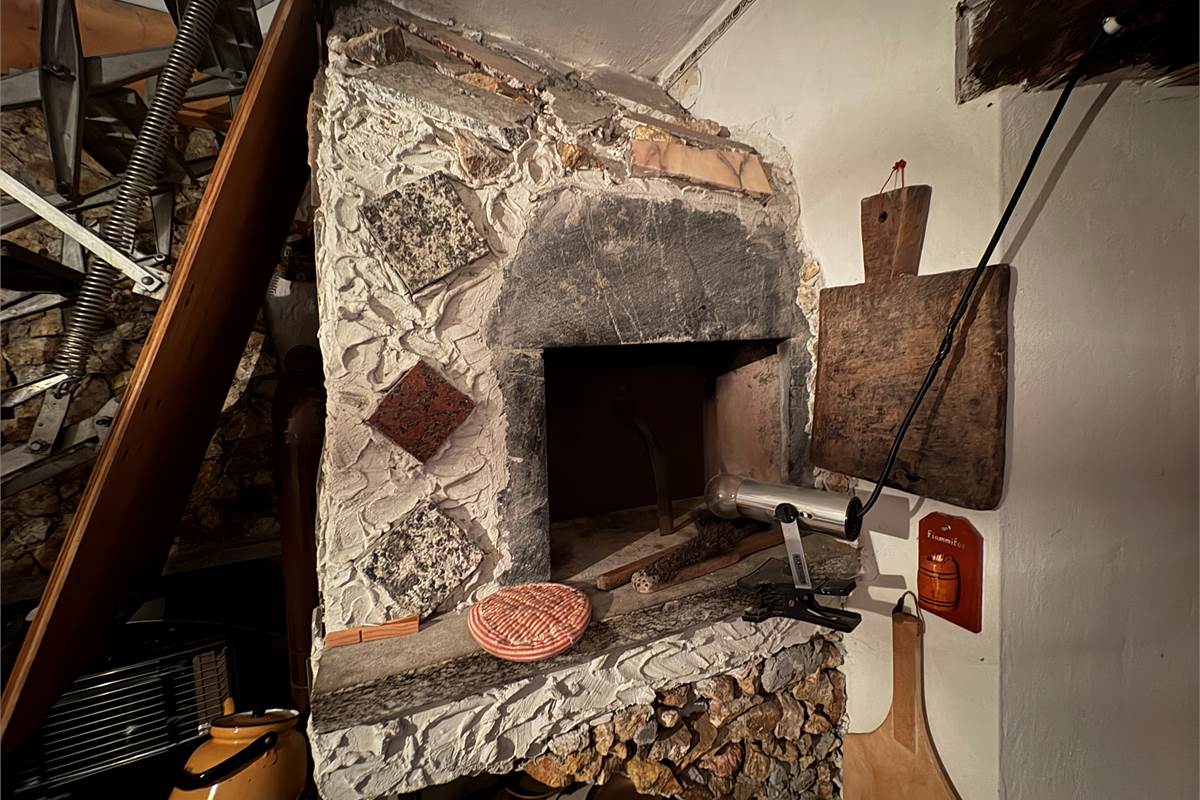 Porzione di casa ad Armio 