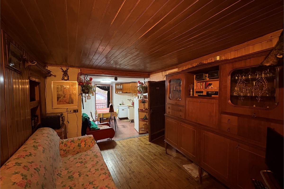 Porzione di casa ad Armio 