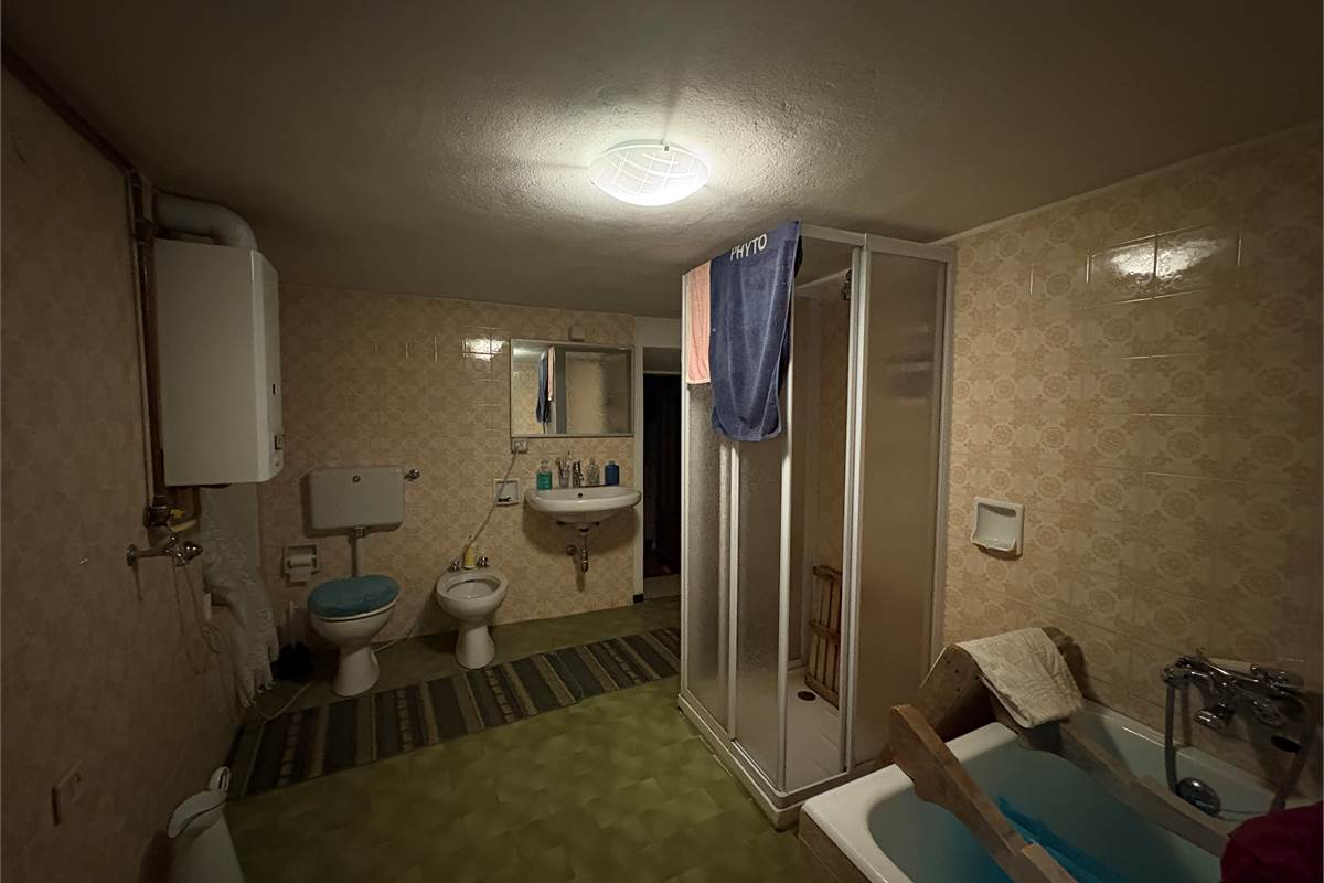 Porzione di casa ad Armio 