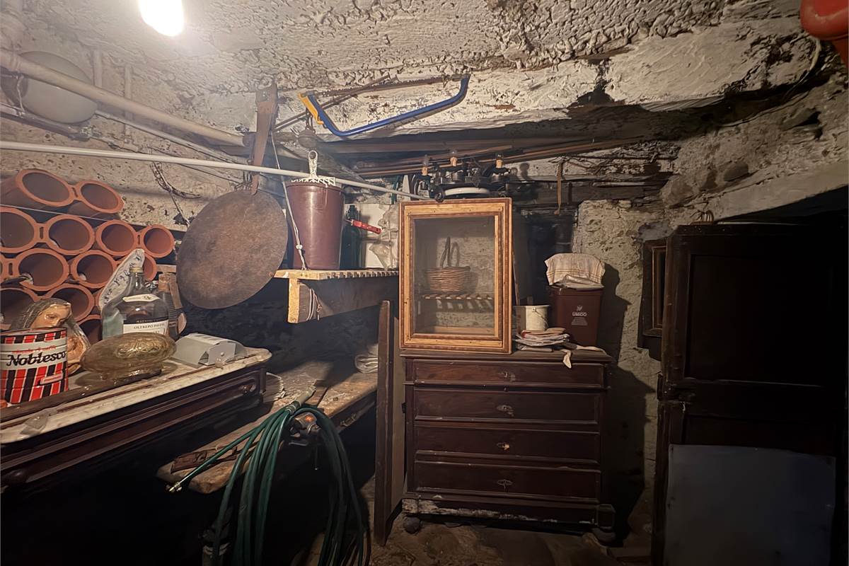 Porzione di casa ad Armio 