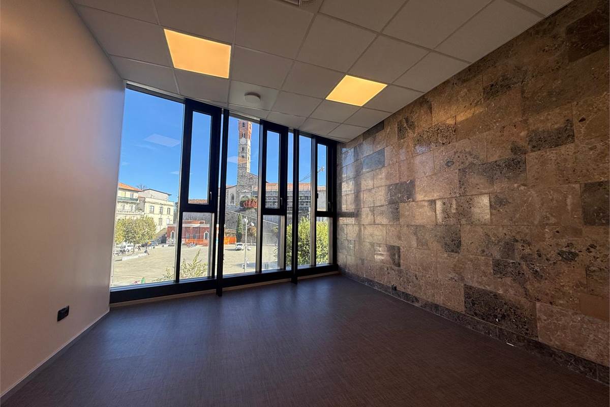 Locali ad uso ufficio a Cantu