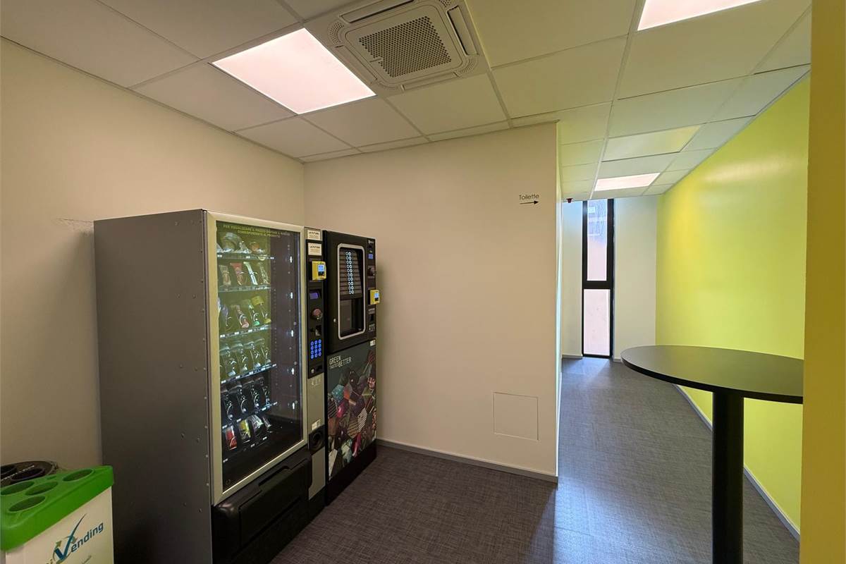 Locali ad uso ufficio a Cantu