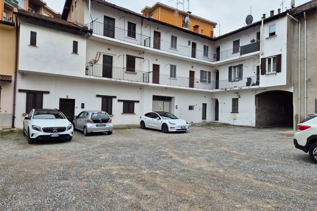 Bilocale in centro a Fino mornasco