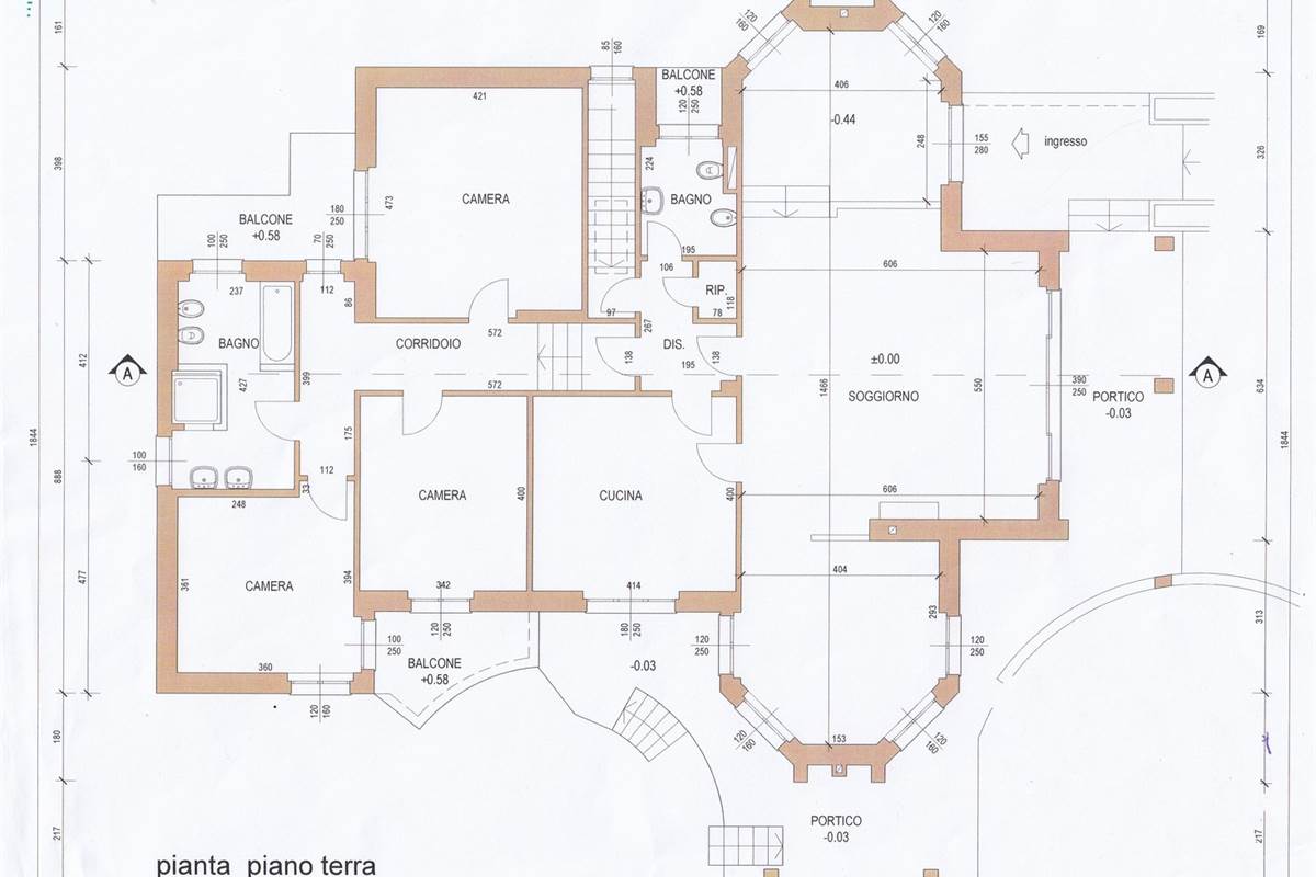 Villa singola con giardino a Cirimido