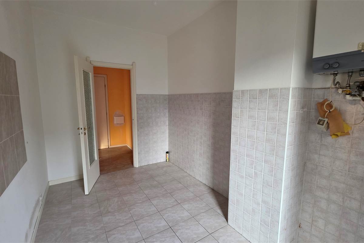 Trilocale con box singolo e cantina a Sagnino 