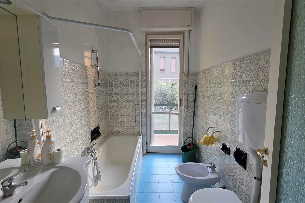 Trilocale con box singolo e cantina a Sagnino 