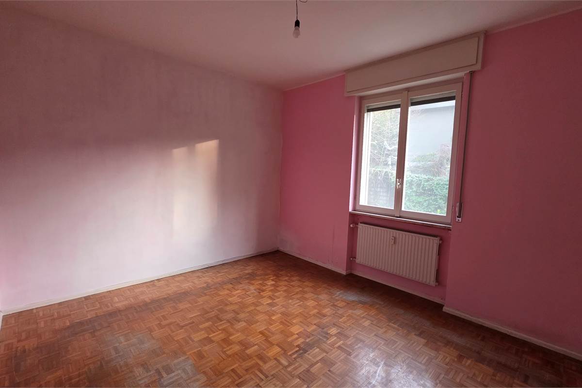 Trilocale con box singolo e cantina a Sagnino 