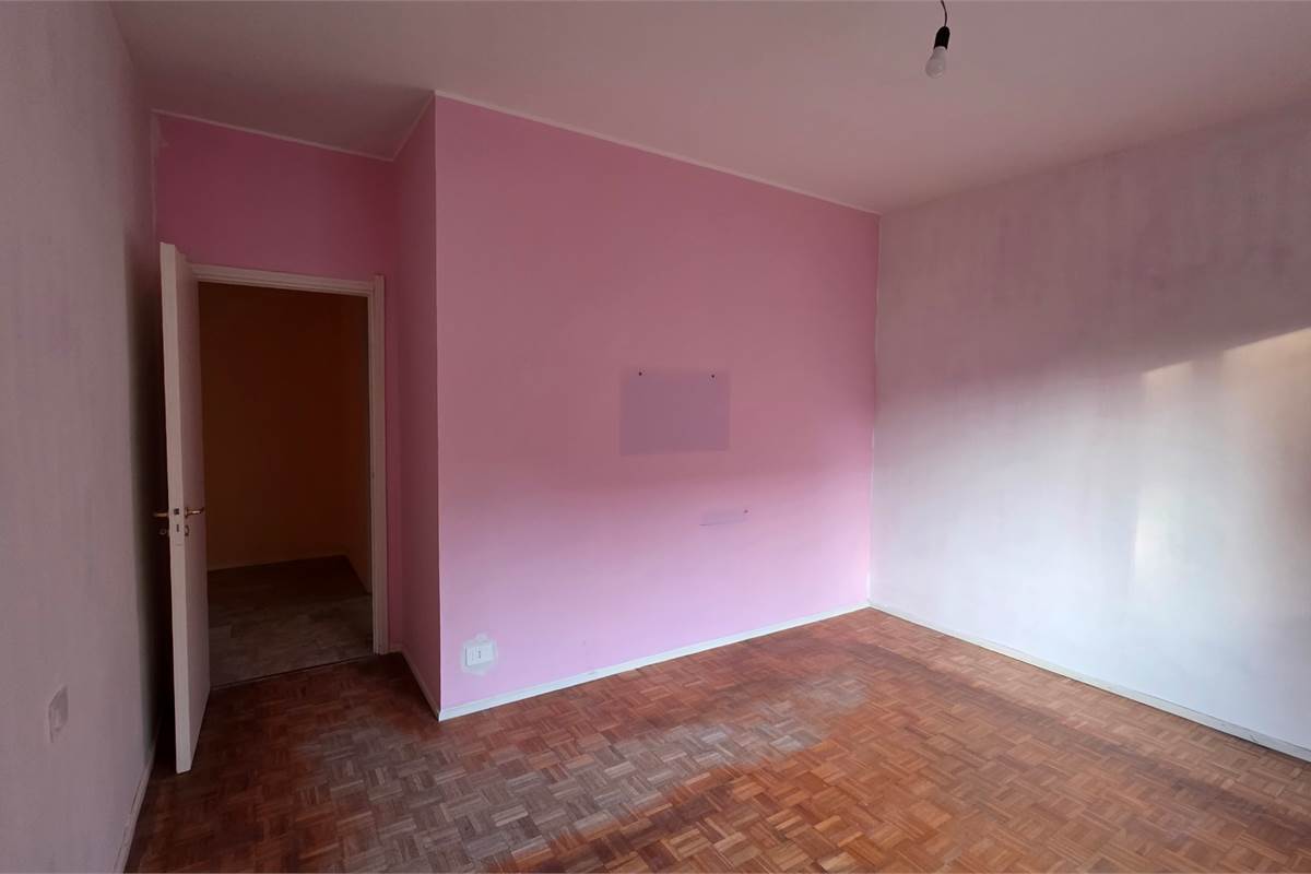 Trilocale con box singolo e cantina a Sagnino 