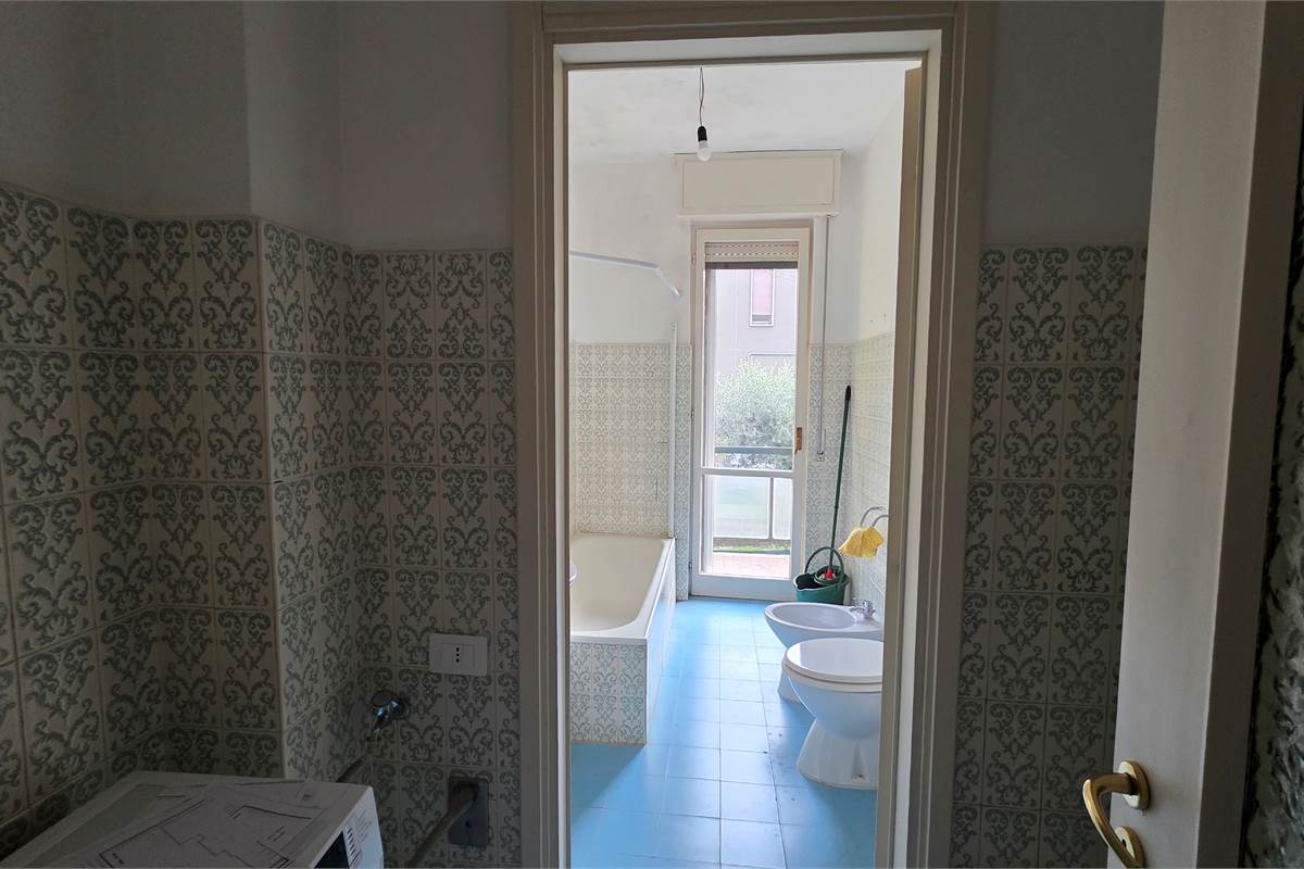 Trilocale con box singolo e cantina a Sagnino 