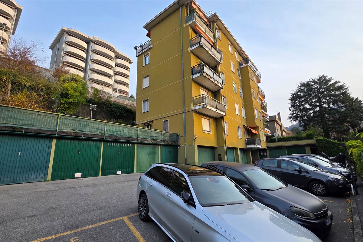 Trilocale con box singolo e cantina a Sagnino 