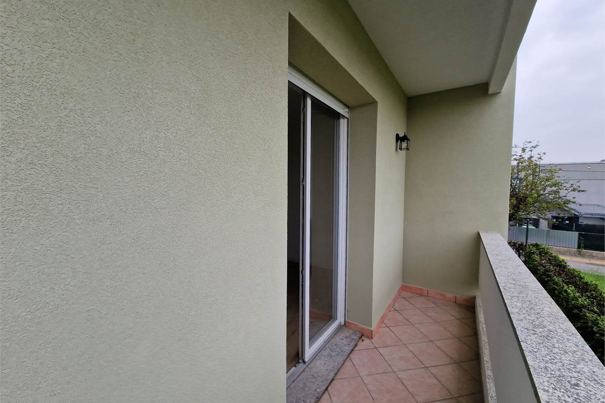 Bilocale con doppi servizi a Turate