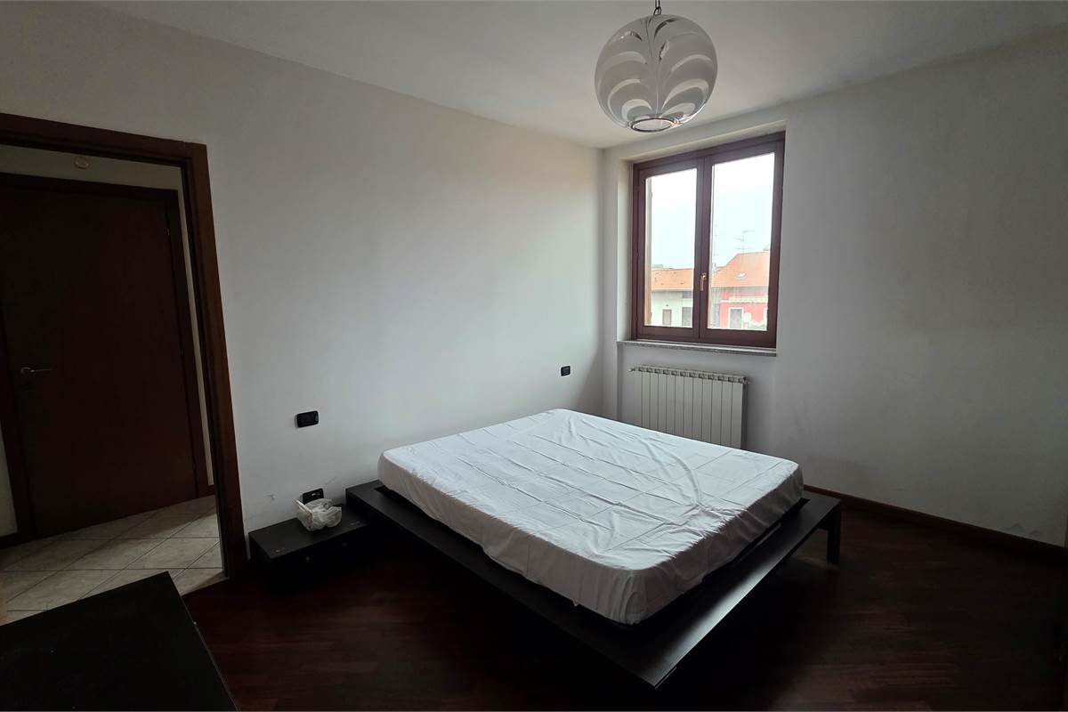 Bilocale a Gorla Minore con doppio box in larghezza!