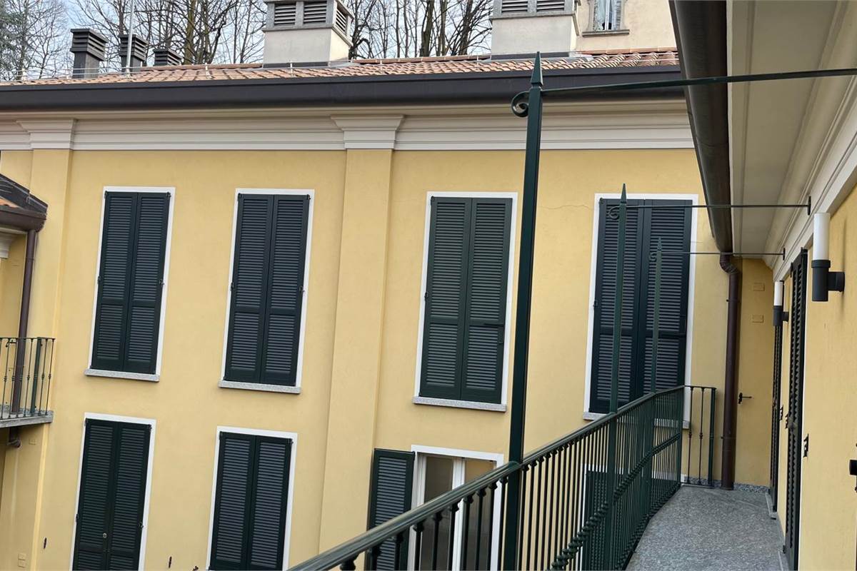 Ufficio signorile in Cantù centro