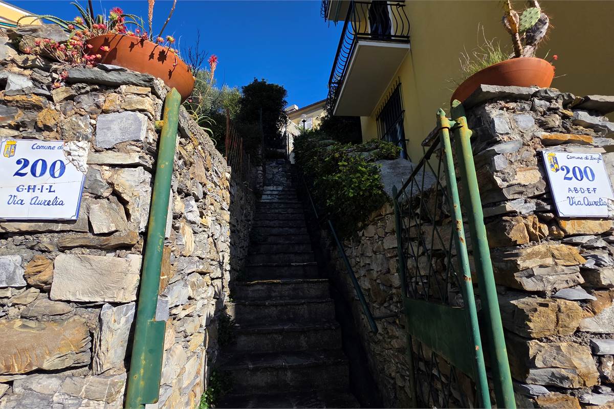 Trilocale con spettacolare vista mare a Zoagli