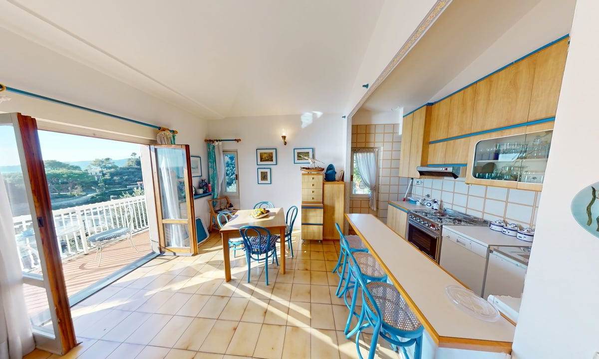 Trilocale con spettacolare vista mare a Zoagli