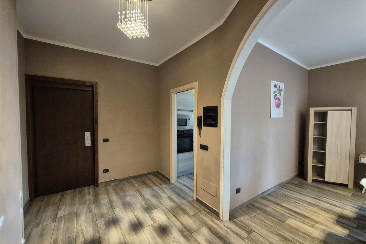 Trilocale con cantina a Lonate Pozzolo