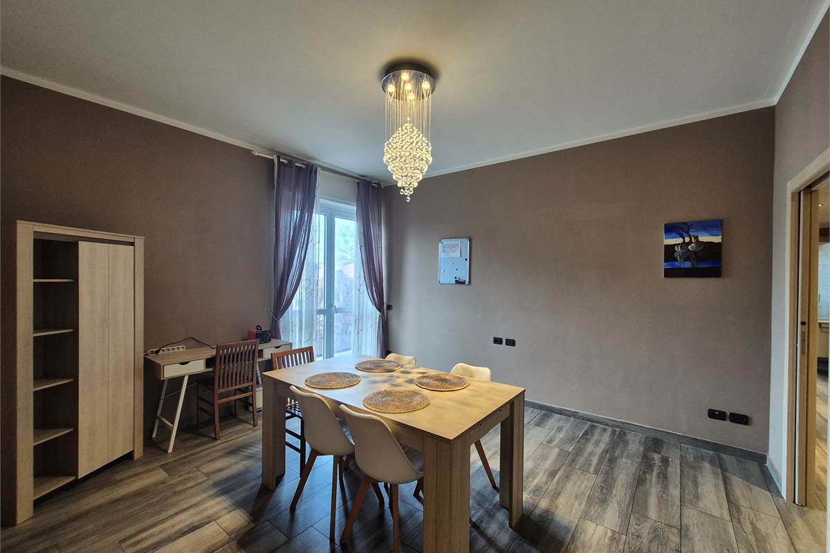 Trilocale con cantina a Lonate Pozzolo