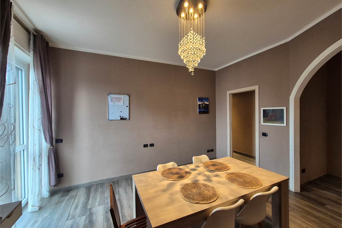 Trilocale con cantina a Lonate Pozzolo